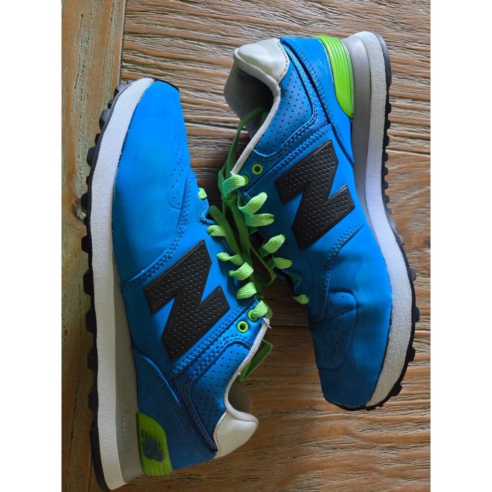 New Balance 574 Paint Chip Blue Size 8.5, style code ML574ACA